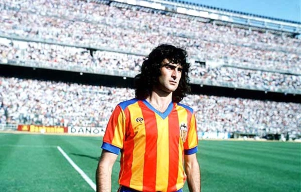 Mario-Kempes.webp